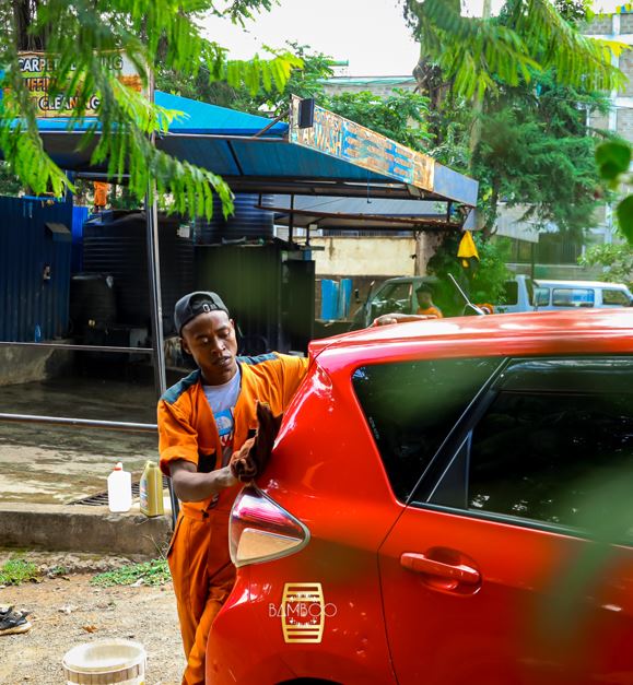 fast and spaciuos carwash in ngara